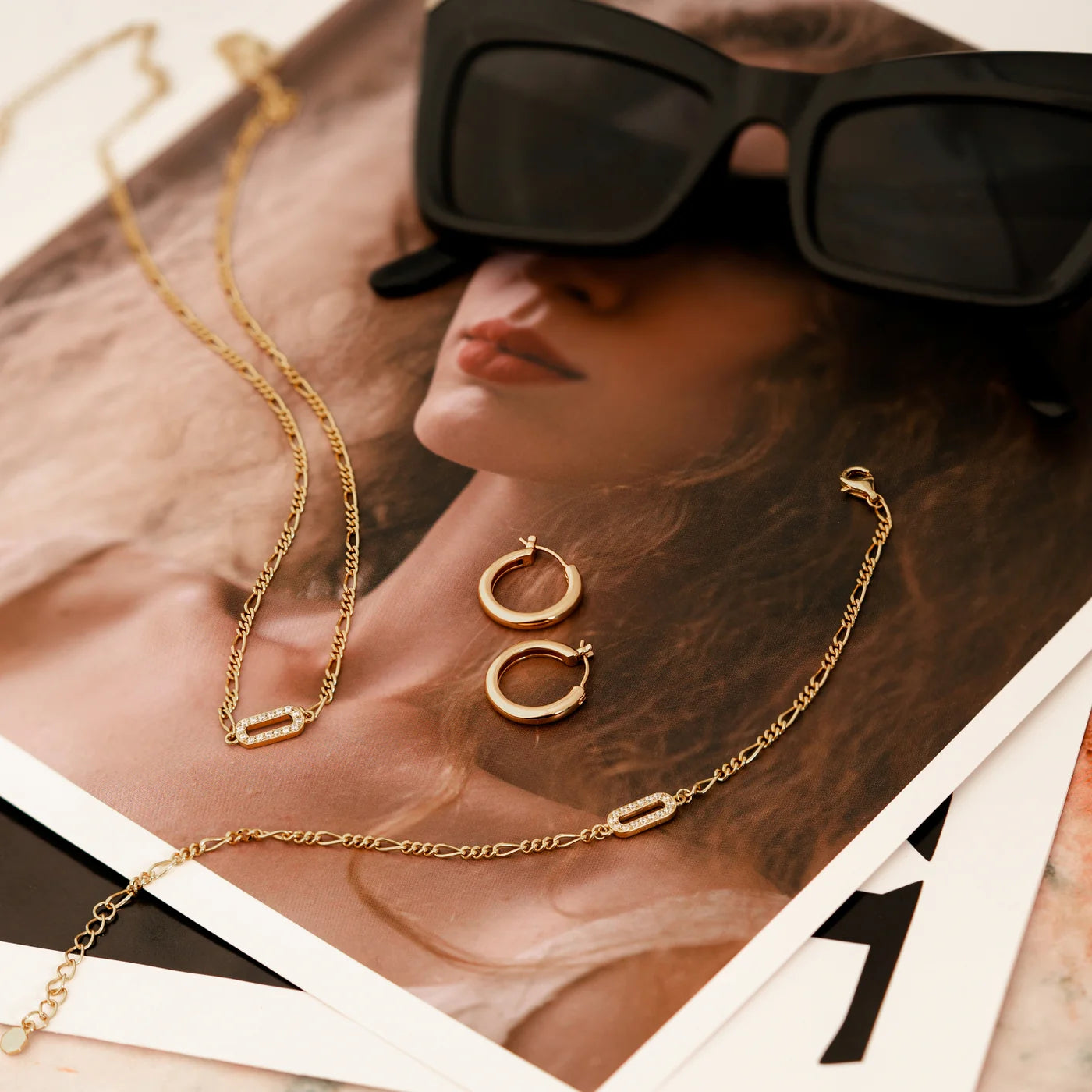Thin Plain Hoop Earrings